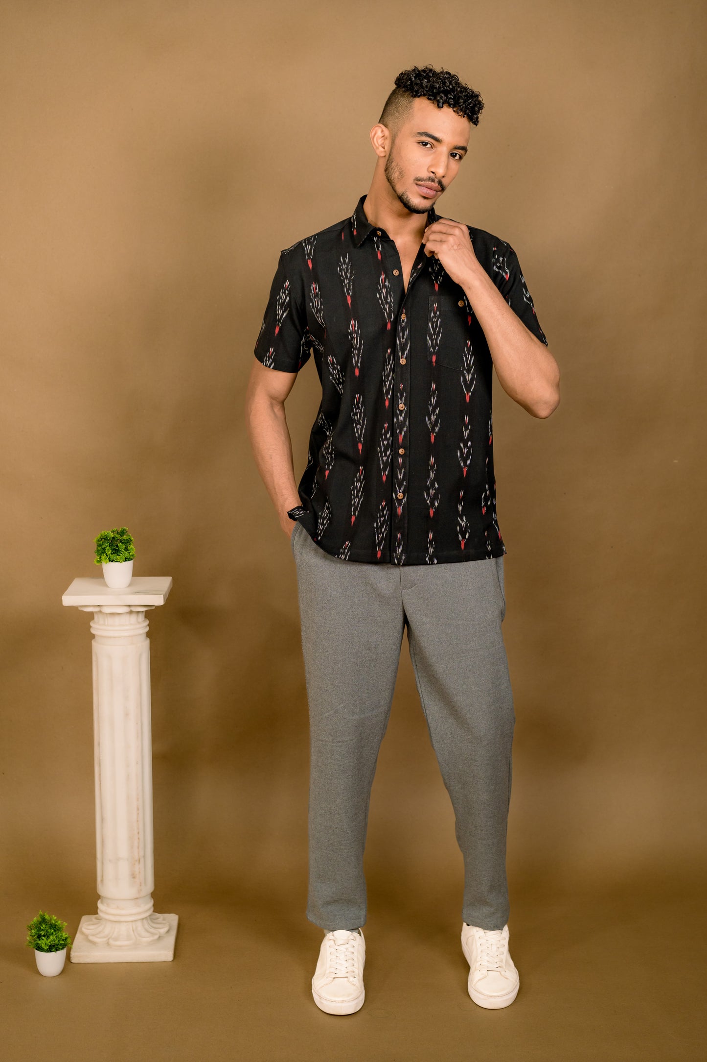 Short Sleeve Ikat Shirt - Black