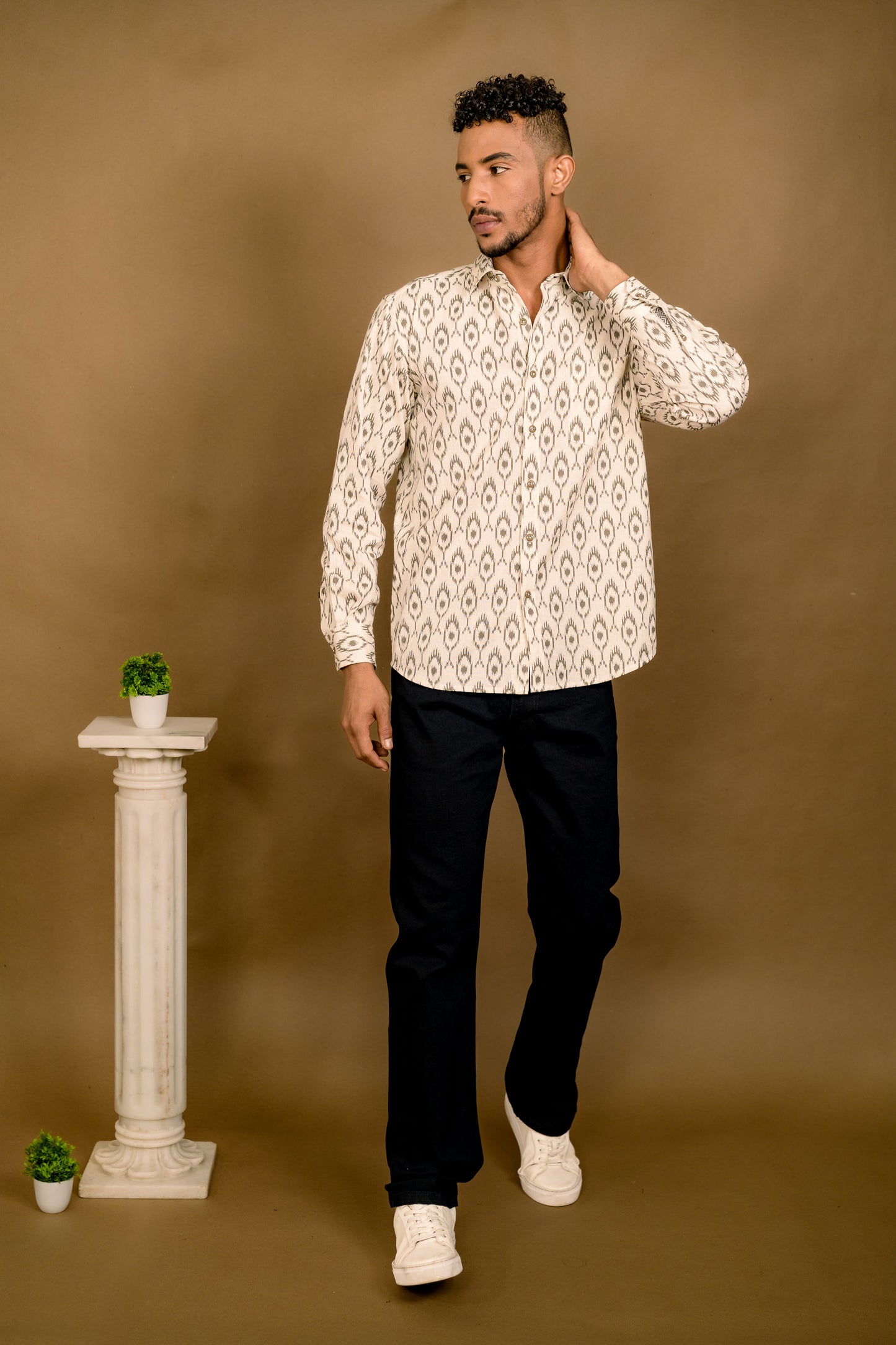 Long Sleeve Ikat Printed Men's Shirt - Cream